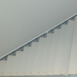 photo store californien trapeze sur mesure - rail seul - eco-stores.fr